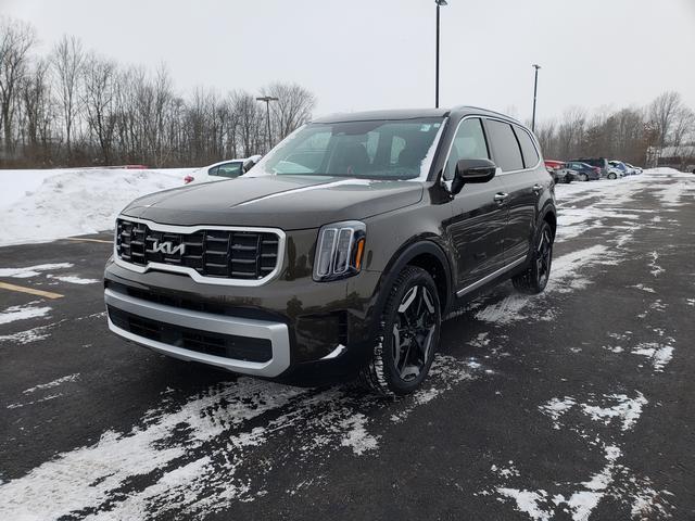 new 2025 Kia Telluride car, priced at $41,605