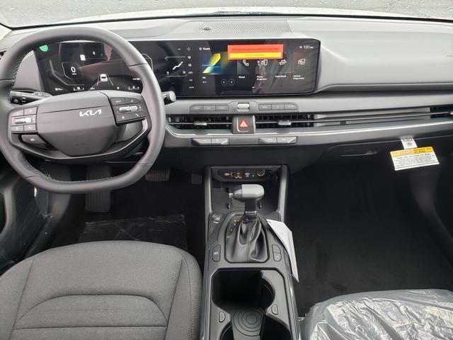 new 2025 Kia K4 car, priced at $24,060