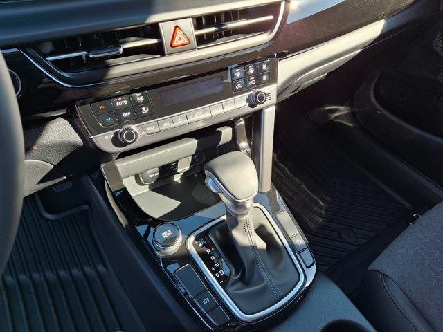 new 2026 Kia Seltos car, priced at $25,285