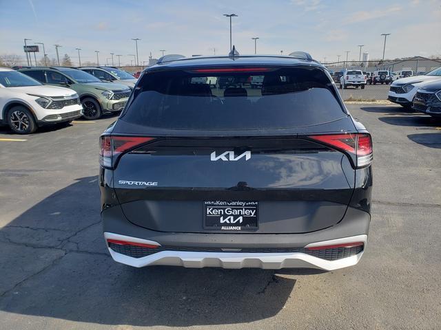 new 2025 Kia Sportage car, priced at $31,560