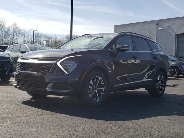 new 2025 Kia Sportage car, priced at $31,560