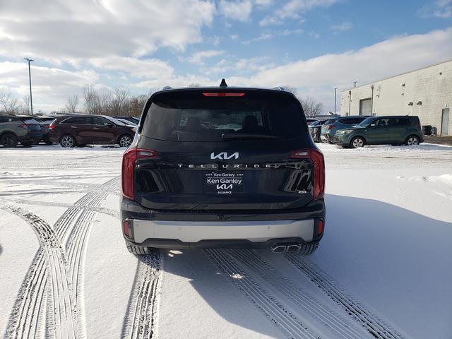 new 2025 Kia Telluride car, priced at $42,105