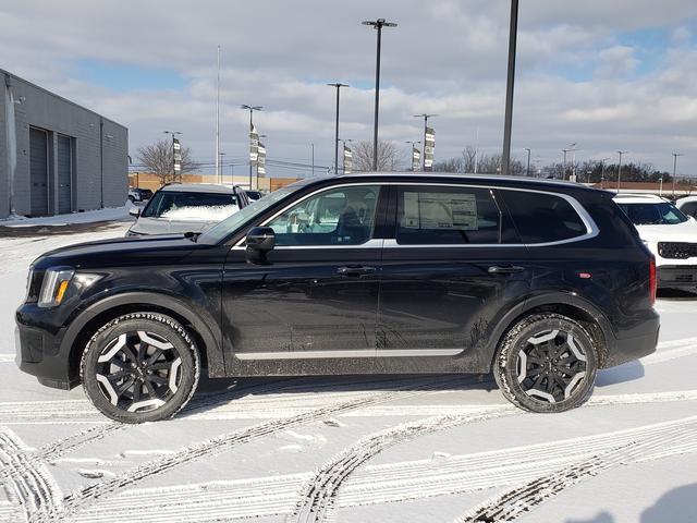 new 2025 Kia Telluride car, priced at $42,105