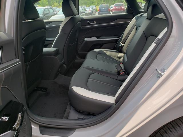 new 2025 Kia K5 car, priced at $29,045