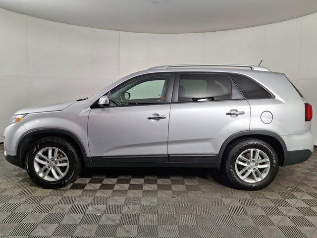 used 2015 Kia Sorento car, priced at $9,788