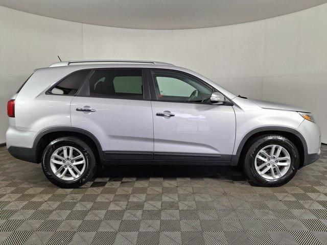 used 2015 Kia Sorento car, priced at $9,788