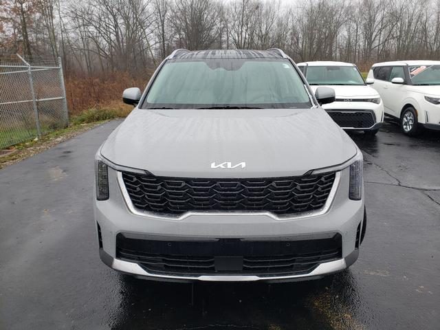 new 2025 Kia Sorento car, priced at $38,760