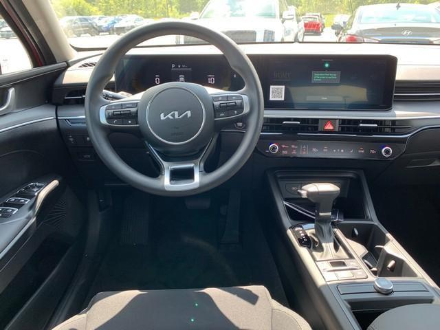 new 2025 Kia K5 car, priced at $27,075