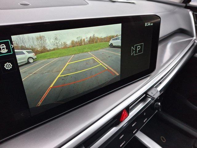 new 2026 Kia Sorento car, priced at $33,200