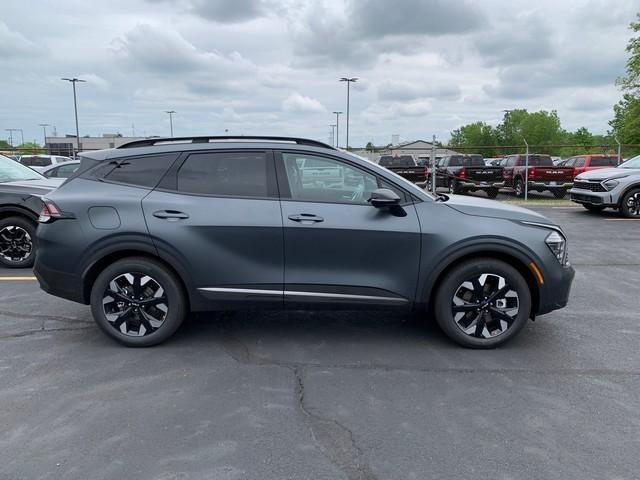 new 2024 Kia Sportage Plug-In Hybrid car, priced at $41,560