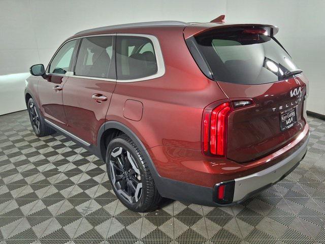 used 2023 Kia Telluride car, priced at $33,930