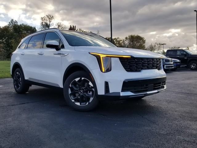 new 2025 Kia Sorento car, priced at $36,985