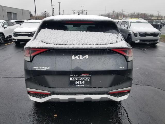 new 2025 Kia Sportage car, priced at $29,935