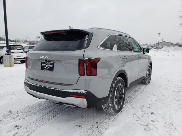 new 2025 Kia Sorento car, priced at $35,580