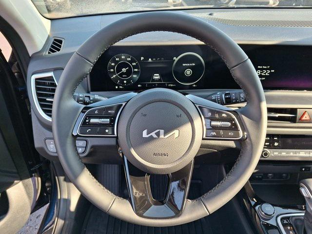 new 2026 Kia Seltos car, priced at $28,595