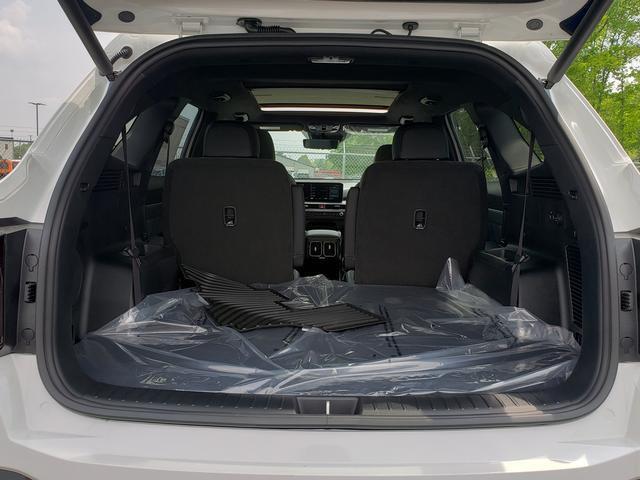 new 2025 Kia Sorento Hybrid car, priced at $46,960
