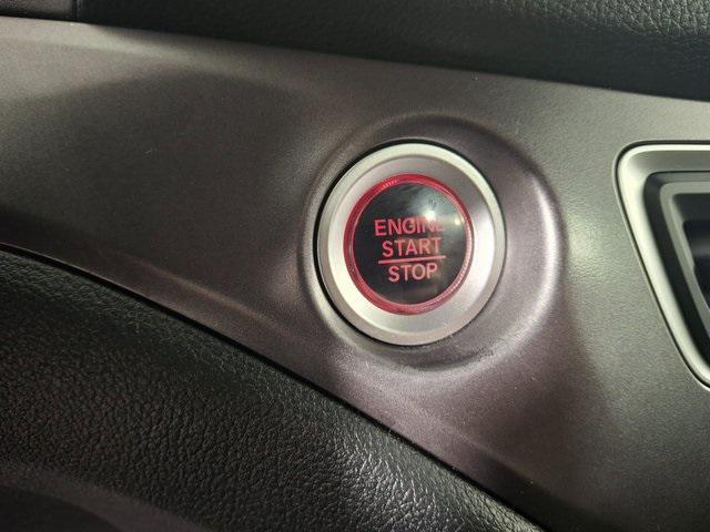 used 2022 Honda Pilot car, priced at $28,900