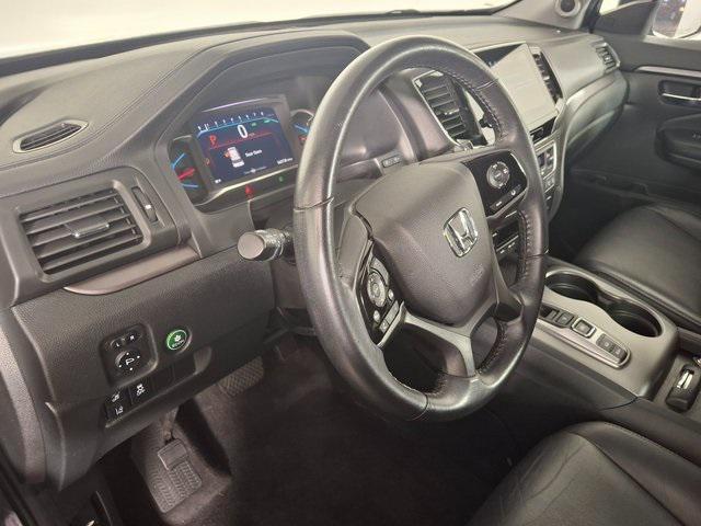 used 2022 Honda Pilot car, priced at $28,900