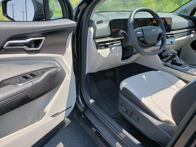 new 2026 Kia Sportage car, priced at $32,265