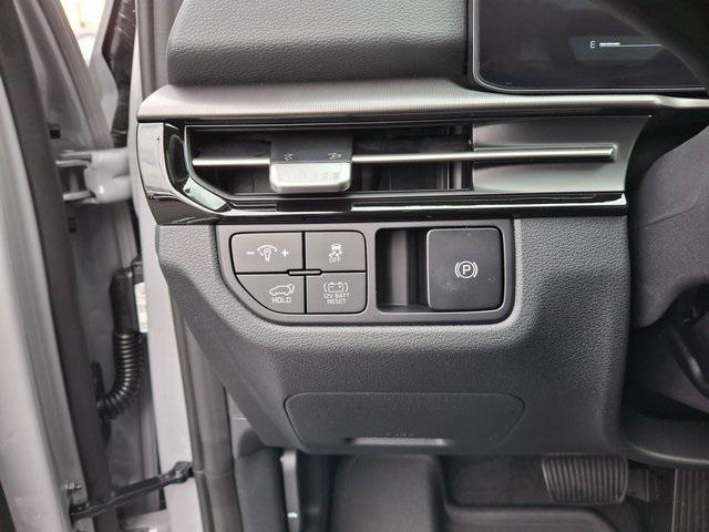 new 2026 Kia Sportage Hybrid car, priced at $35,780