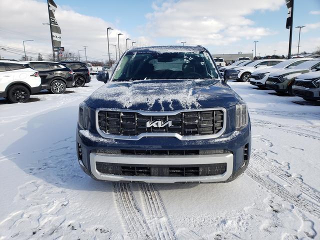 new 2025 Kia Telluride car, priced at $42,105