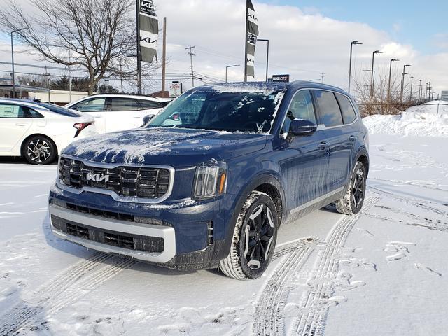 new 2025 Kia Telluride car, priced at $42,105