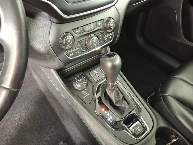 used 2019 Jeep Cherokee car, priced at $15,900