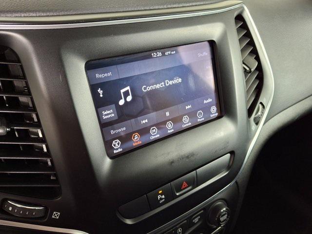 used 2019 Jeep Cherokee car, priced at $15,900