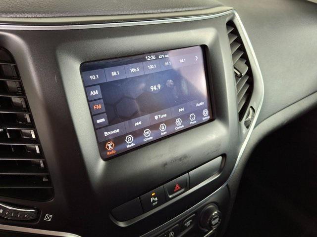 used 2019 Jeep Cherokee car, priced at $15,900