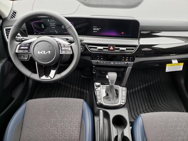 new 2025 Kia Seltos car, priced at $27,670