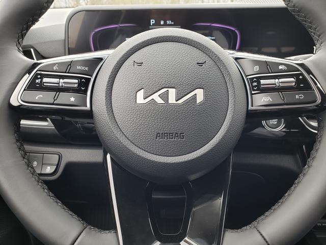 new 2025 Kia Seltos car, priced at $27,670