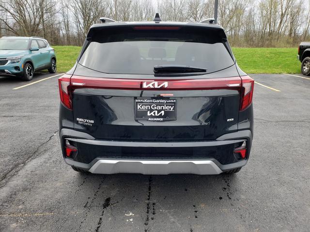 new 2025 Kia Seltos car, priced at $27,670