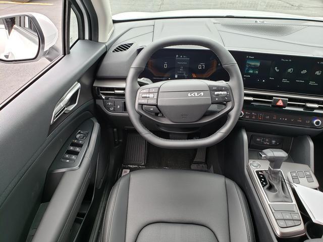 new 2026 Kia Sportage car, priced at $32,095