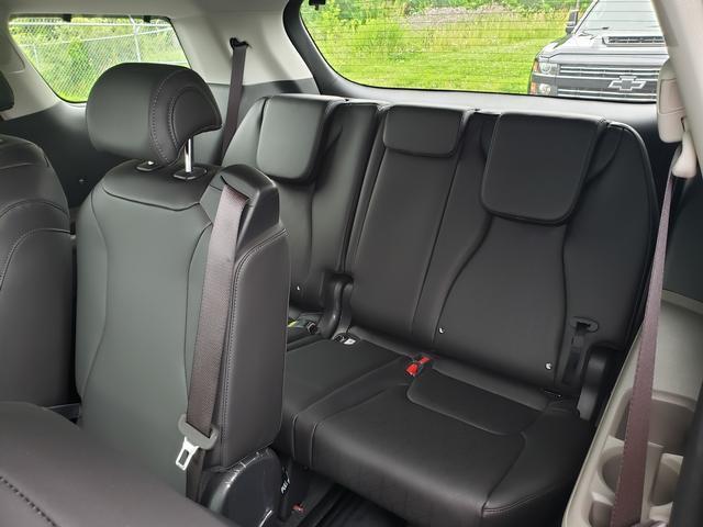 new 2026 Kia Carnival Hybrid car, priced at $44,390
