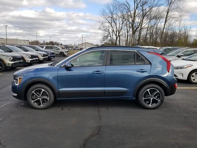 new 2025 Kia Niro car, priced at $29,165