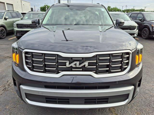 new 2025 Kia Telluride car, priced at $41,930