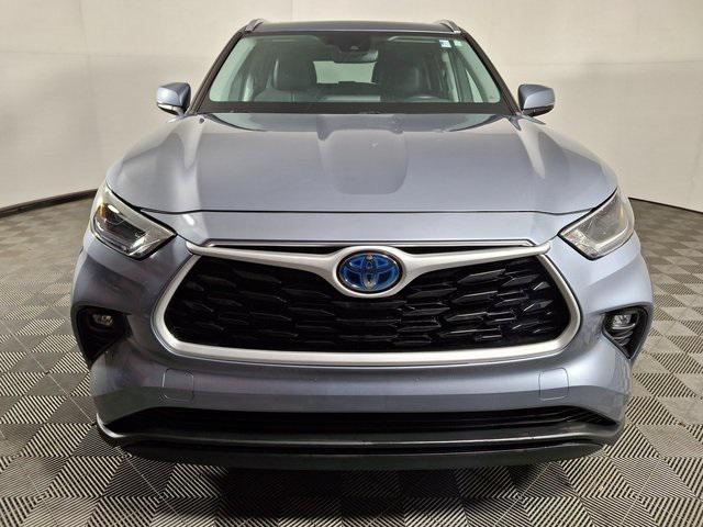 used 2021 Toyota Highlander Hybrid car, priced at $35,847