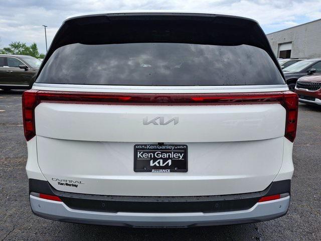 new 2026 Kia Carnival car, priced at $42,385
