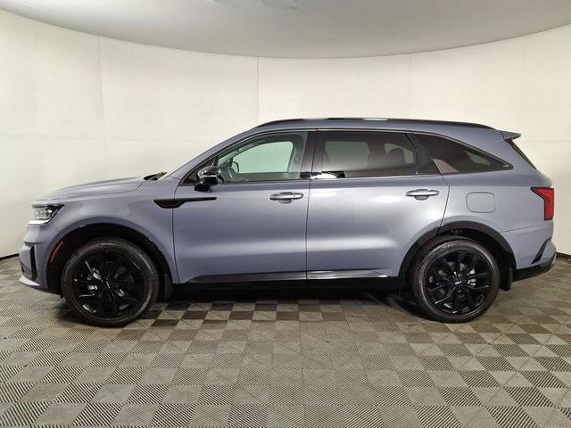 used 2023 Kia Sorento car, priced at $28,500