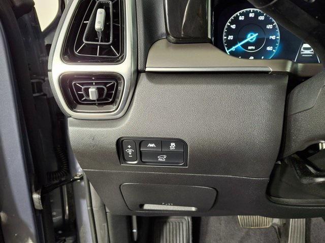 used 2023 Kia Sorento car, priced at $28,500