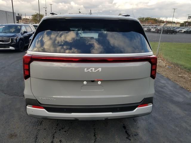 new 2025 Kia Carnival car, priced at $40,340