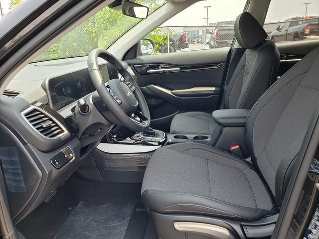 new 2025 Kia Seltos car, priced at $28,395
