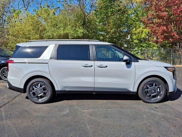 new 2026 Kia Carnival Hybrid car, priced at $44,745