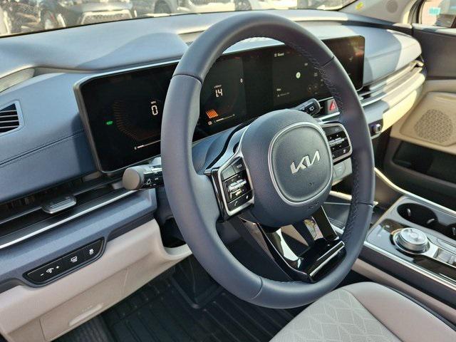 new 2026 Kia Carnival Hybrid car, priced at $44,745
