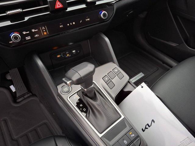 new 2026 Kia Sportage car, priced at $32,250