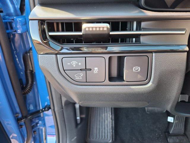 new 2026 Kia Sportage car, priced at $32,515