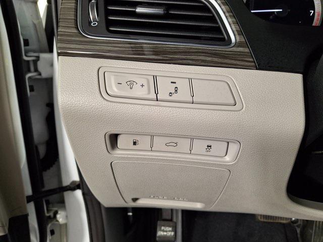 used 2015 Hyundai Sonata car, priced at $6,588