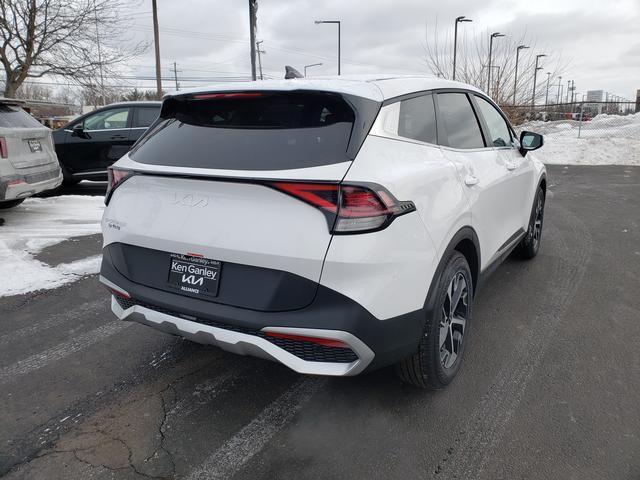 new 2025 Kia Sportage car, priced at $30,580