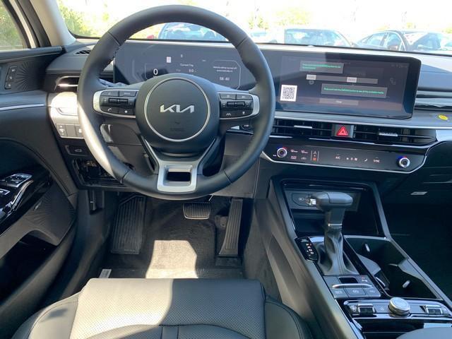 new 2025 Kia K5 car, priced at $34,075