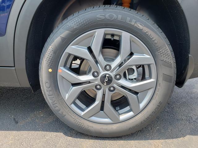 new 2025 Kia Seltos car, priced at $26,000